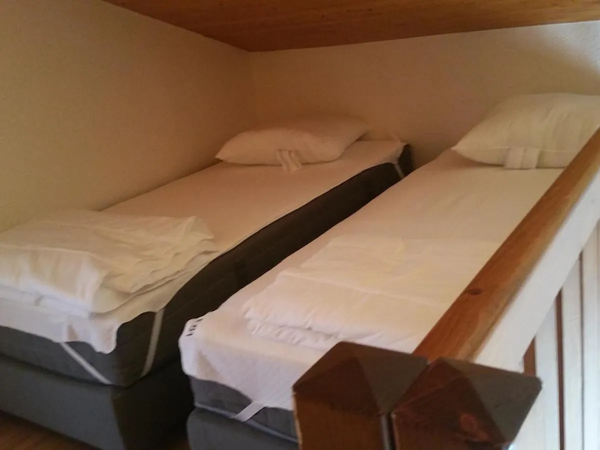 Duplex 10 Personnes Avec Balcons Et Garage - La Clusaz Centre, Proche Pistes Et Commerces - Fr-1-459-177 0*,  France